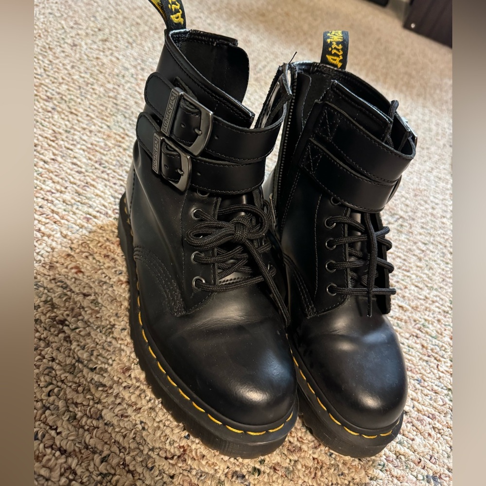 Dr Marten Boots